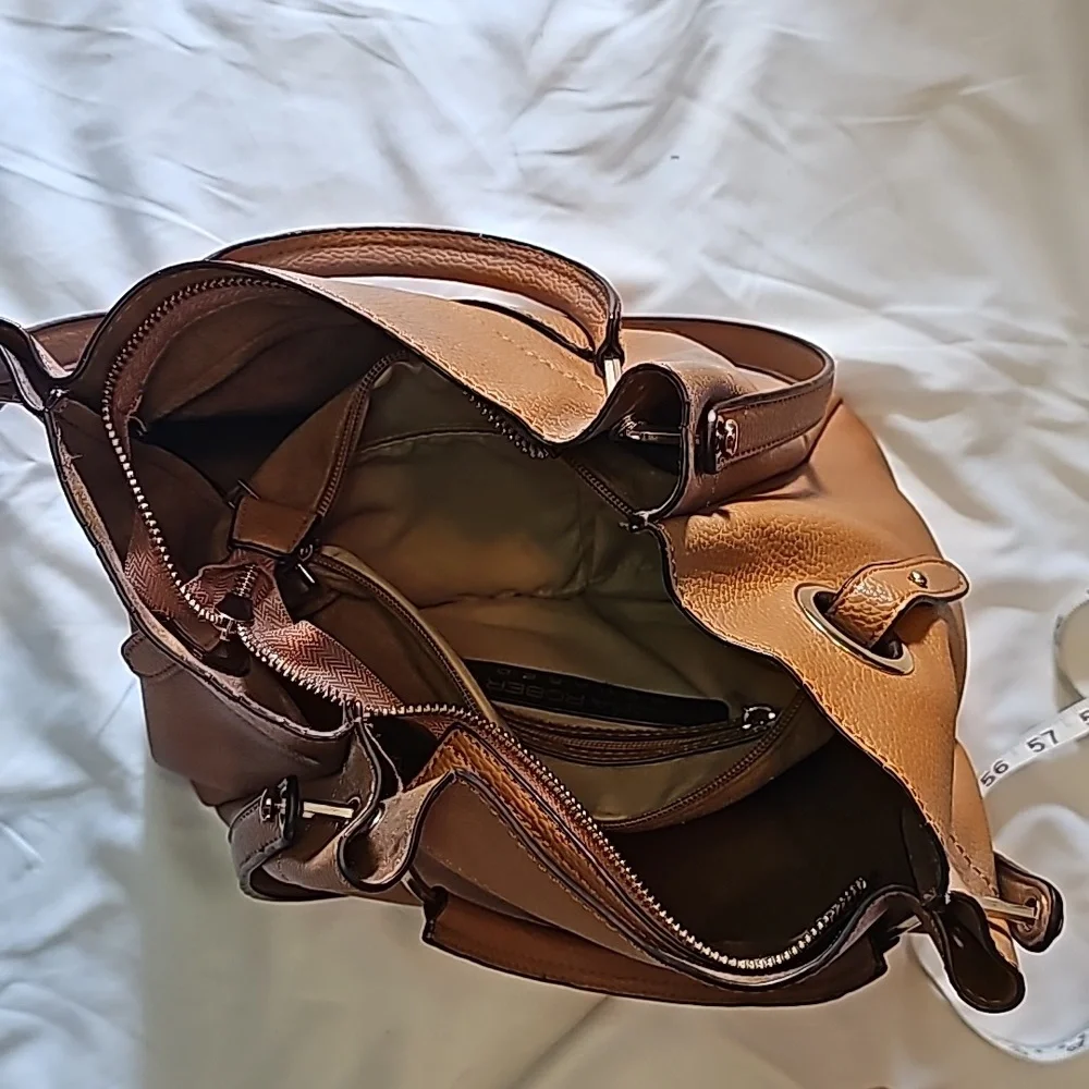 Sondra Robert's Squared leather bag with gold hardware. Camel color. EUC. - Picture 6 of 7